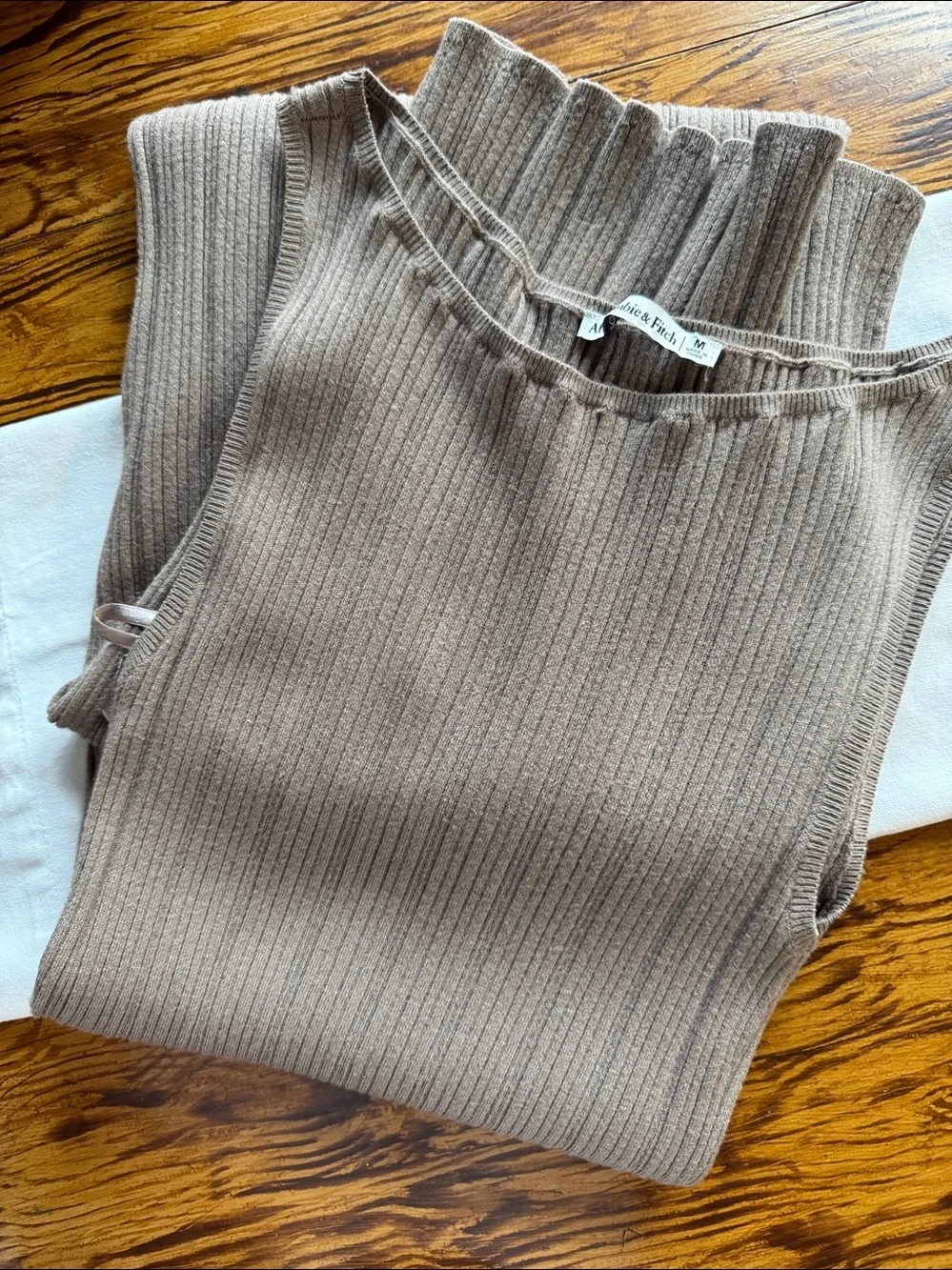 Abercrombie & Fitch Brown Ribbed Maxi Dress